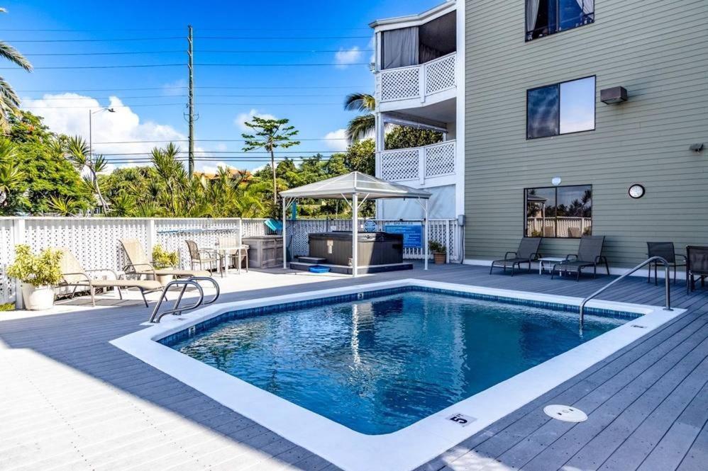 Da Kona West 305 Apartment Kailua-Kona Exterior photo